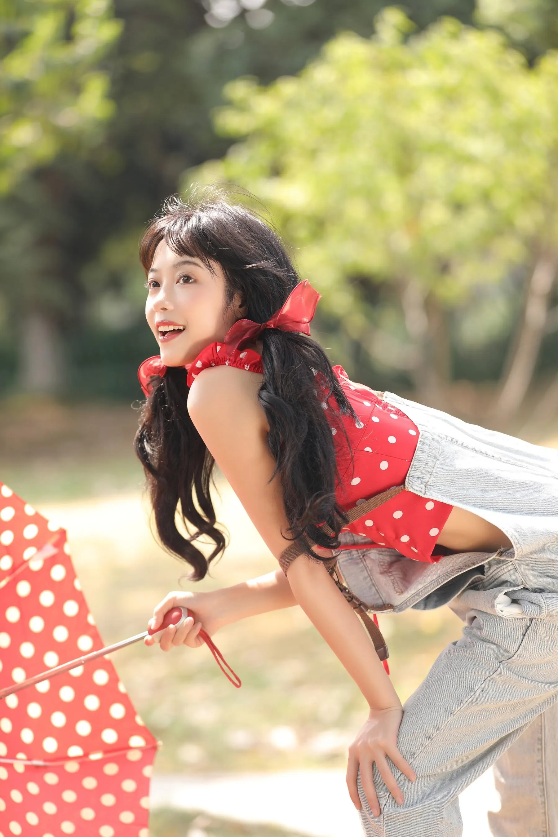 [YITUYU艺图语]2022.09.18 夏末 小薇人儿 [38P]插图1